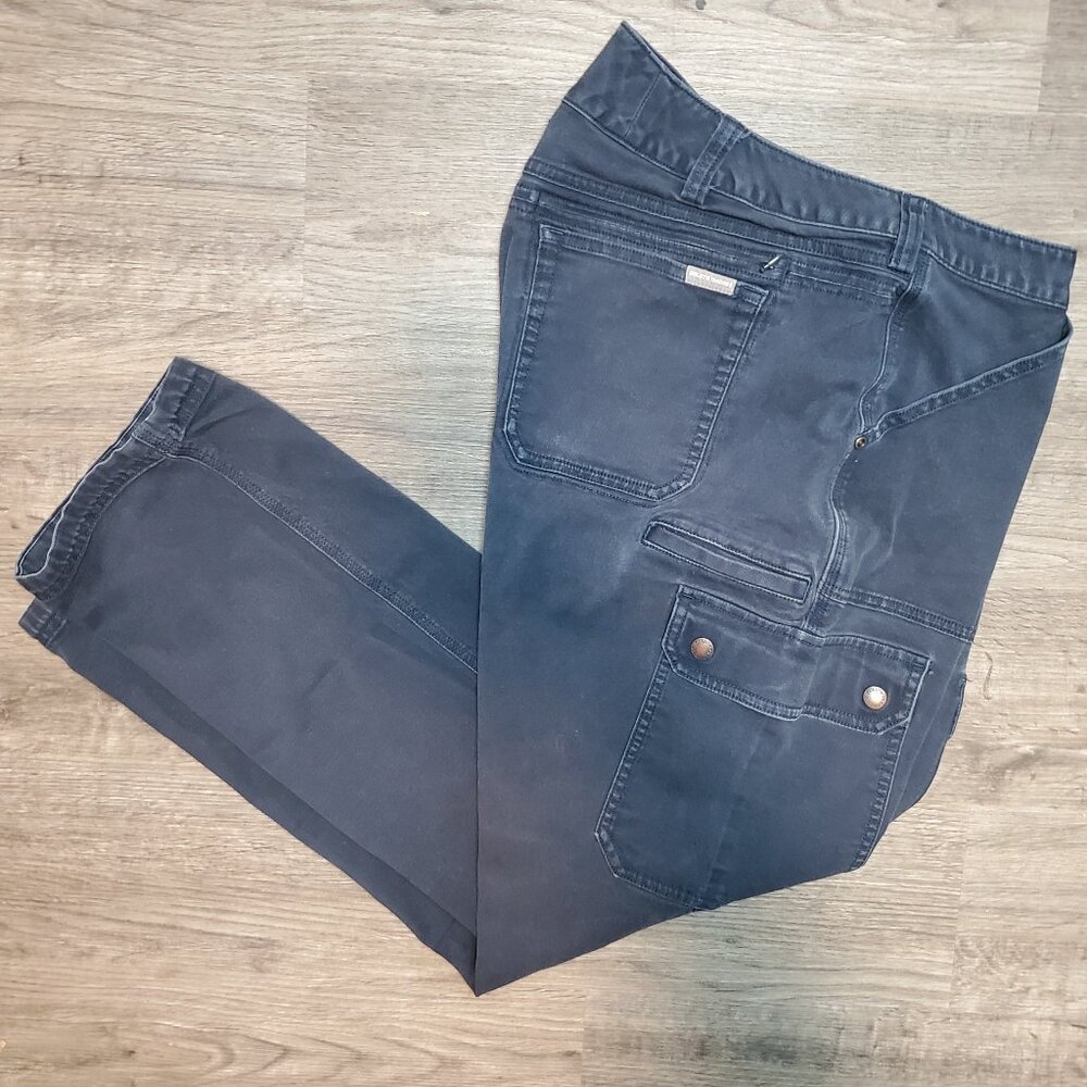 Duluth Trading Curvesetter Waistband Cargo Jeans Blue 18x31